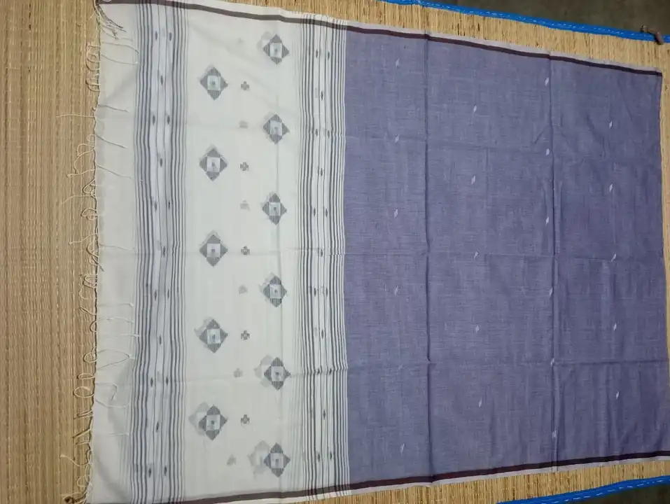 Khadi Cotton Handloom Products Dupatta Orna Lenght 2.5 Meter Bohar 36 Inche  uploaded by Handloom product on 2/28/2024