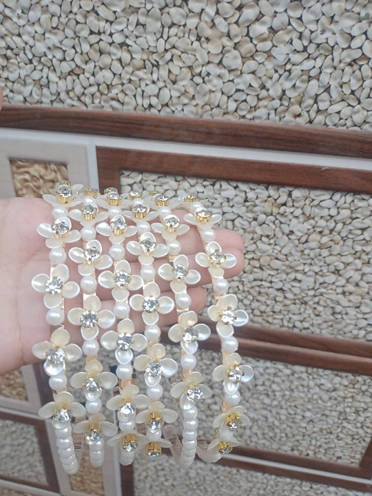 Floral designer pearls metal hairbands  uploaded by Sk Hair Accessories on 3/1/2024
