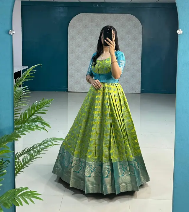 Sarvnam gown koti  uploaded by Sharma studio on 3/1/2024