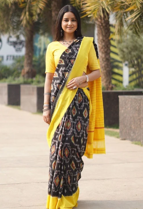 Plain Linen uploaded by Kesari Nandan Fashion saree and dress material on 3/6/2024