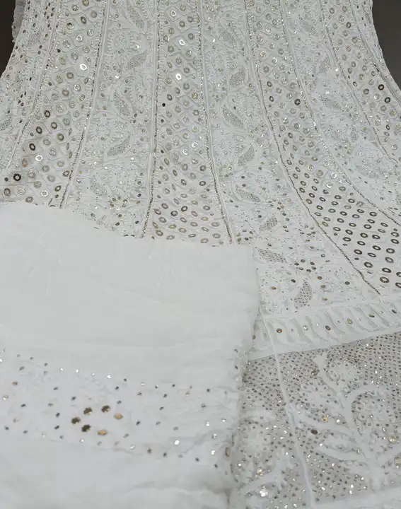 Anarkali
Fabric viscose
Length 50
Free size Semi stitched Anarkali+dupatta Mukesh+ring work Dyble .. uploaded by Msk chikan udyog on 3/9/2024