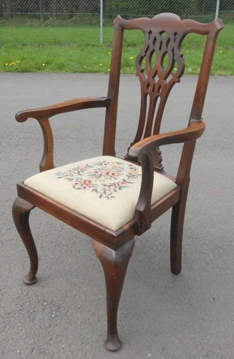 Wooden chair  uploaded by I Wood Handicrafts on 3/14/2024