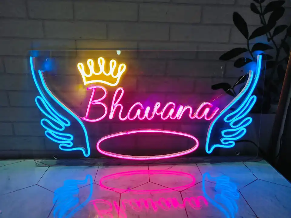 Post image 💚 Neon Led
💛12*24 inches 1660
💙 With wings and crown
❤️ Shipping 🆓🆓🆓🆓🆓