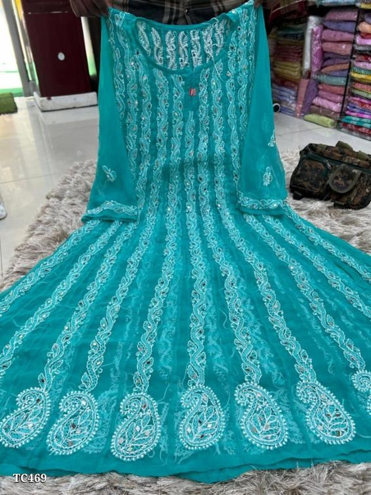 Post image *Latest Collection Of Kurti*

*🛍️ JEETU BHARTI CHIKAN ARTS* 🛍️
     🪄 Present's🪄 
 MIRROR FROCKS🍀LENGTH 46 INCH🍀SIZES 38 to 44. 
*Pp 
🎁   *SHIP FREE*🎁
💦💦💦💦💦💦💦💦
   *WASHING INSTRUCTIONS *
👉 DO NOT BLEACH.
❌ *Don't Accept without Tehzeeb Card*❌
*♻️ parcel open video compulsory*
♻️Real colour may be change slightly due photo shot.                     
♻️Minor alterations may be required.

*Price 850rs free shipping 🚢*

*QUALITY A1 ALWAYS PLEASE SHARE YOUR FEEDBACK*