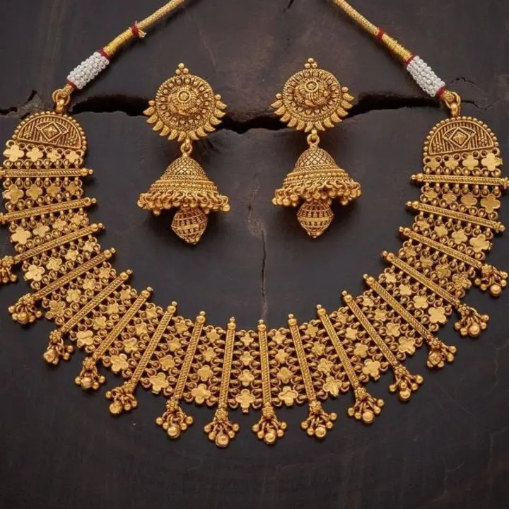 Jewellery gold 916 full set uploaded by business on 3/16/2024