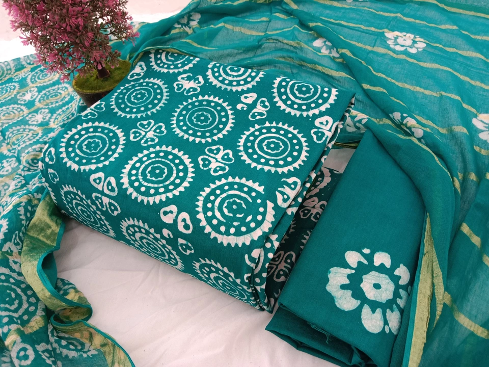 Cotton batik uploaded by Pooja creation  on 3/18/2024