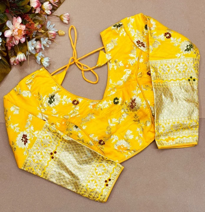 DesignerPure jacquard silk blouse uploaded by Blousewala on 3/18/2024