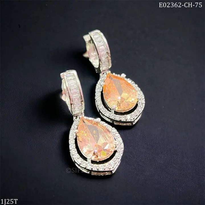 Lab grown diamond earrings (Cubic zirconia) uploaded by business on 3/18/2024