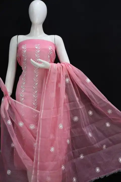 GOWN SALE!! Ritu Fashion Studio में!! GOWN SALE!! Premium Bridal Gown खरीदो  सीधा Manufacturer से - YouTube