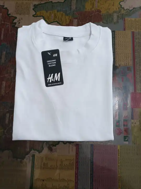 Mens Plain H&M Tshirt B&W uploaded by business on 3/25/2024