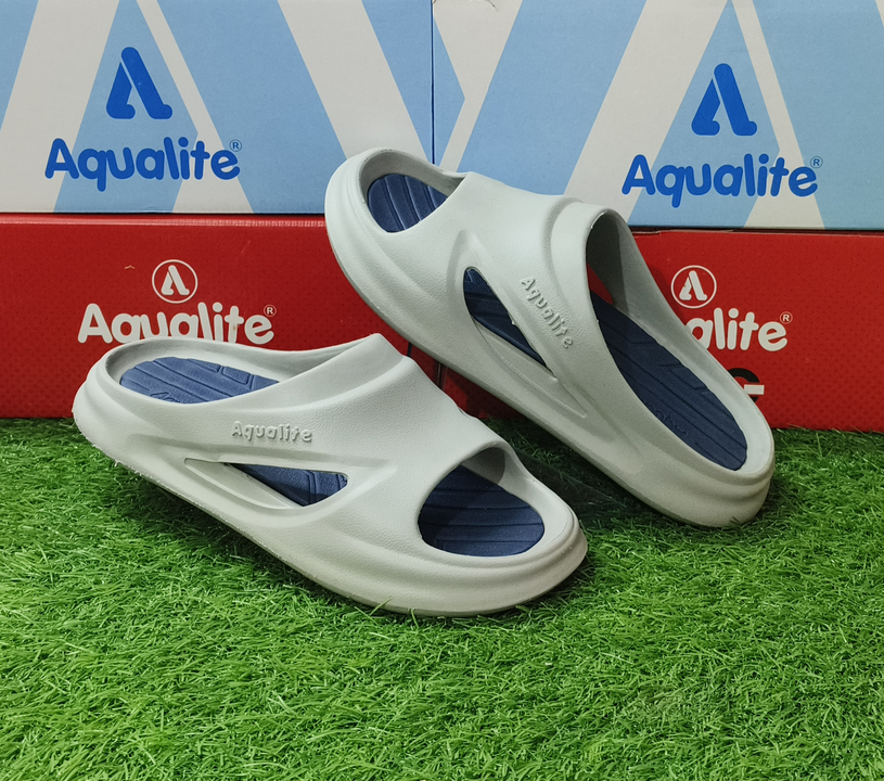AQUALITE NEO CLOGS  uploaded by business on 3/26/2024