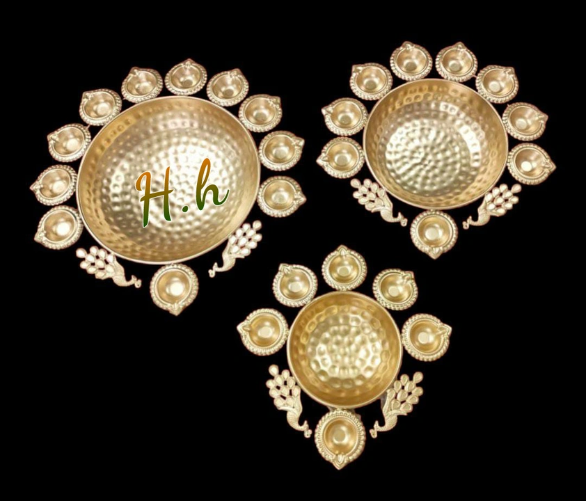 Beautiful Designer Urli's Collection Available  in Very Reasonable Prices 
Kindly Contact
Hina Handi uploaded by Hina Handicrafts on 3/26/2024