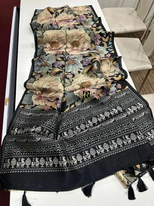 Saree  uploaded by Jay Manudada Fabrics on 3/26/2024