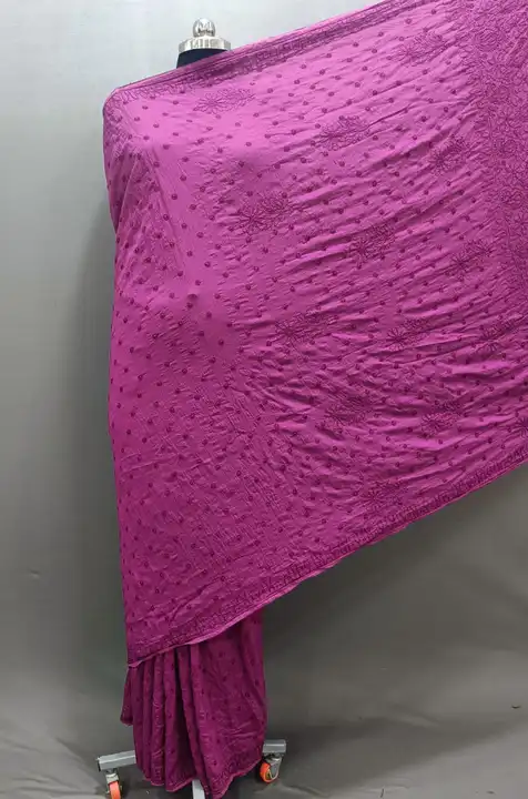 Saree
Fabric chanderi silk
Length 6.5 metar 
Resham work
With blouse
Kill jaal work..... uploaded by Msk chikan udyog on 3/27/2024