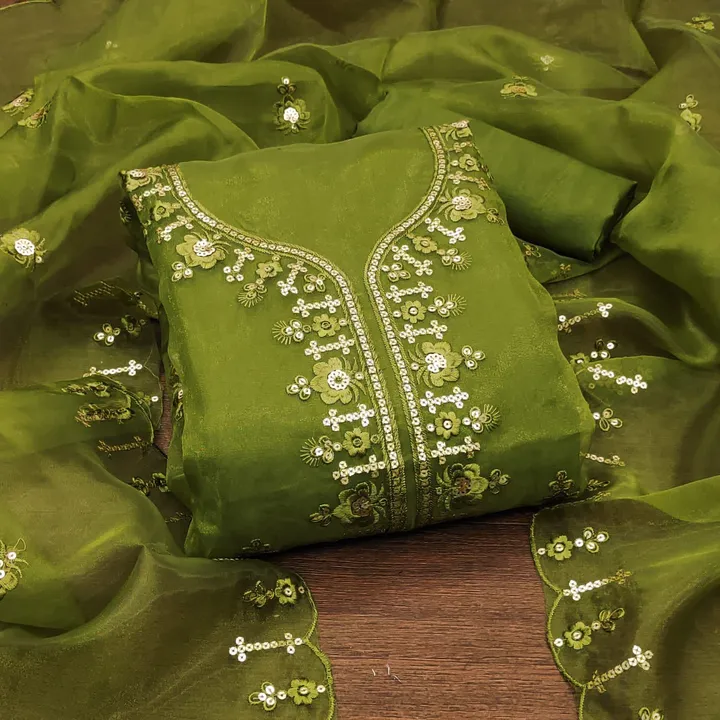 Organza silk  uploaded by Kesari Nandan Fashion saree and dress material on 3/27/2024