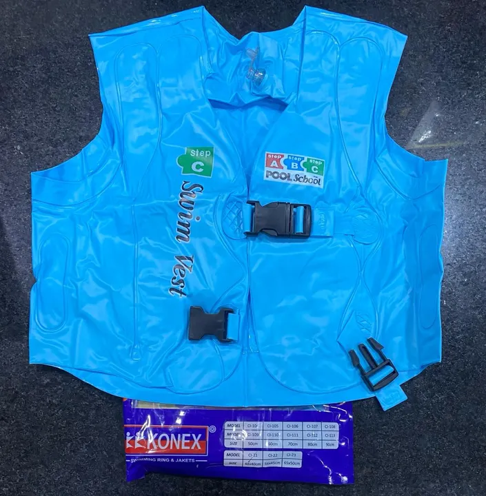 Swimming vest  uploaded by BHTOYS on 3/29/2024