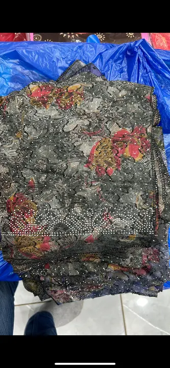 Product uploaded by Shubham Batra textile on 3/29/2024
