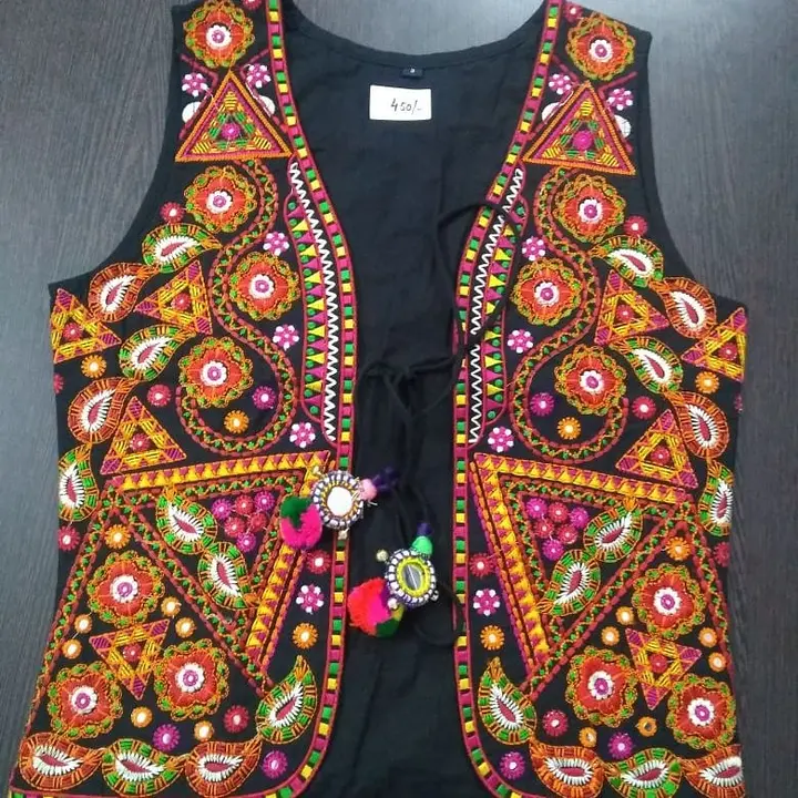 Product uploaded by Pooja Fashion on 4/1/2024