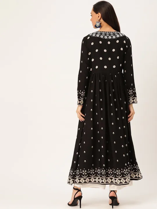 Ladies Rayon Anarkali kurti
Size- M,L,XL,XXL
Length-50inch+
Fabric- Rayon
Sleeves- full
 uploaded by Ganpati handicrafts  on 4/2/2024