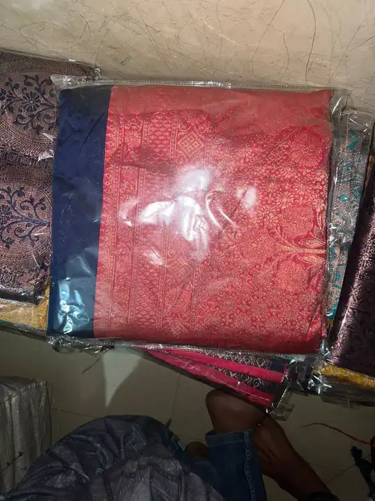 Banarasi saree uploaded by Unique collection on 4/3/2024
