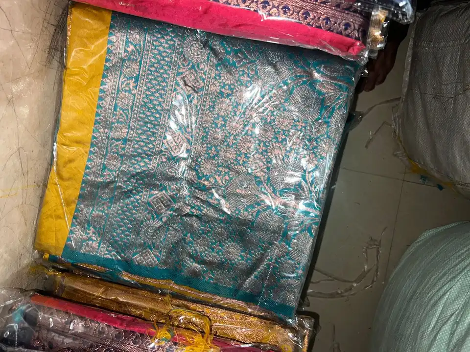 Banarasi saree uploaded by Unique collection on 4/3/2024