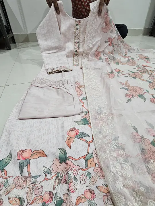 Product uploaded by Pink city Fashion and Jaipur Kurtis on 4/4/2024