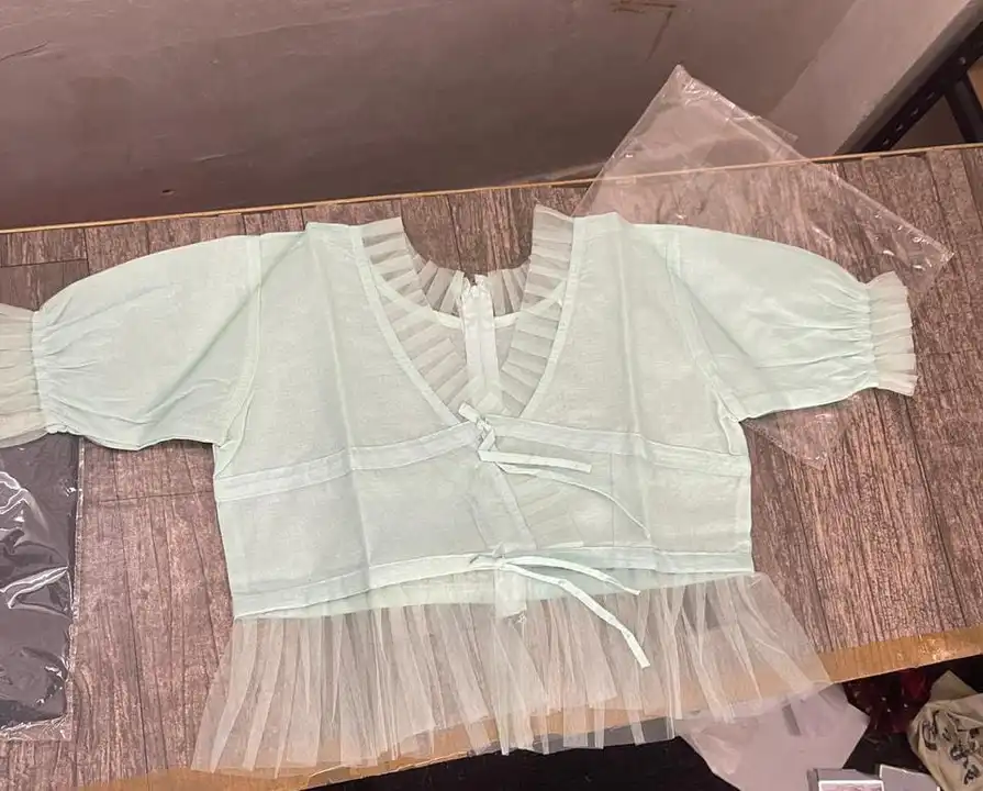 Blouse uploaded by Unique collection on 4/4/2024