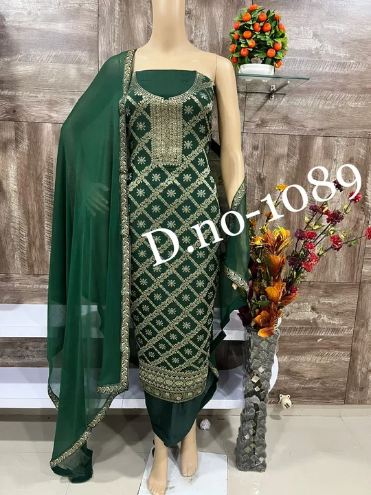 Banarsi suit with inner  uploaded by Heena fashion house on 4/6/2024
