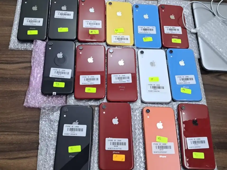 iphone xr 128gb uploaded by business on 4/6/2024