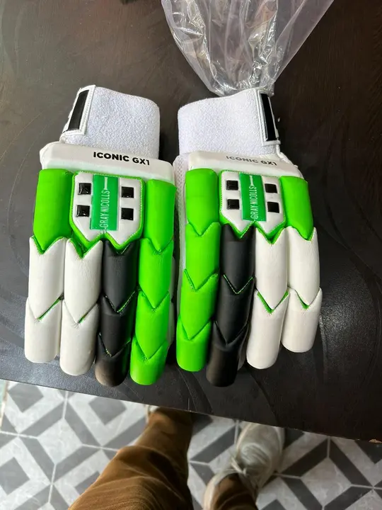 All brands batting gloves available, ready stock  uploaded by Rhyno Sports & Fitness on 4/6/2024