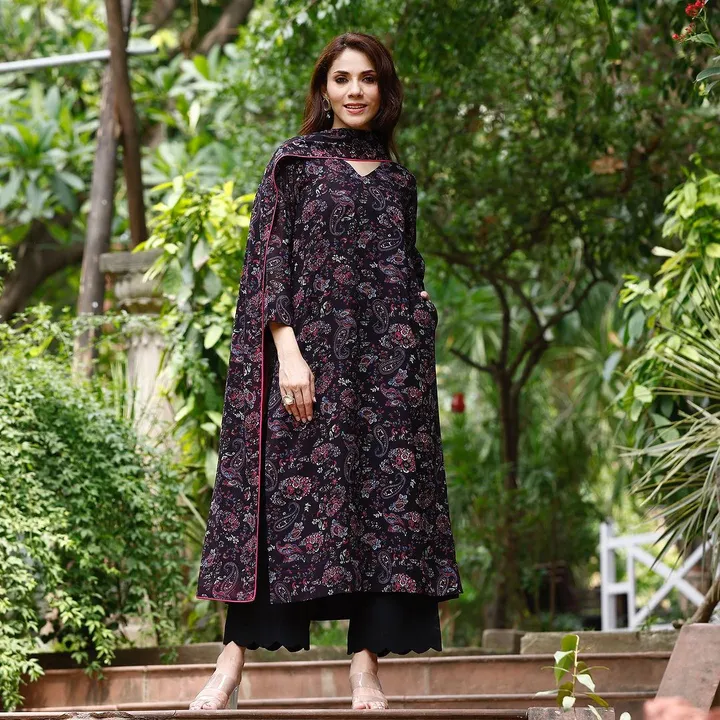 Cotton 60*60 uploaded by Pink city Fashion and Jaipur Kurtis on 4/7/2024