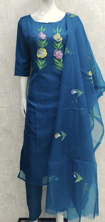 Post image I want 50+ pieces of Suits and dress material at a total order value of 70000. I am looking for Size:M-XXL design: same or like this. Please send me price if you have this available.