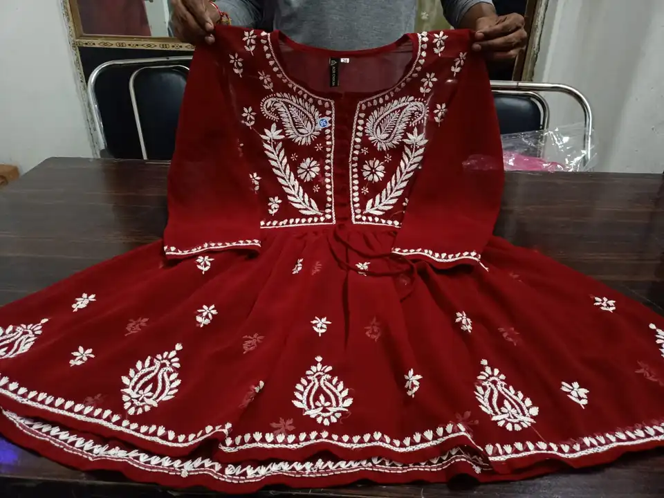 Product uploaded by AK Chikankari Center on 4/8/2024
