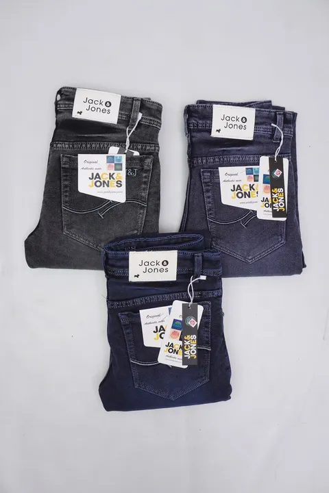 Jeans kniited 28 30 32 34 36 uploaded by business on 4/11/2024