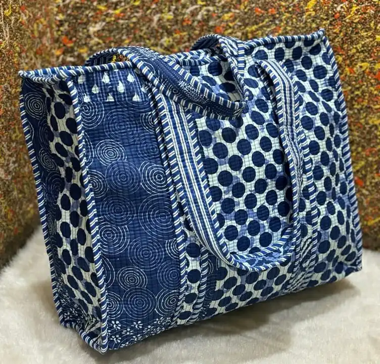 Post image Hey! Checkout my new product called
Quilted bag .