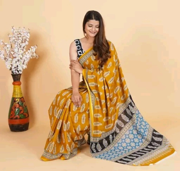 Post image Jaipuri Hand Block Printed Saree🥻@ 850/-

🌻Fabric: 💯Cotton 

💢Size: Free size (Saree Length: 5.50 Mtrs, Blouse Length: 1.10 Mtr)

COD + Free Shipping 🏠🚢

DM or whatsapp us for more details 📲
9561513378