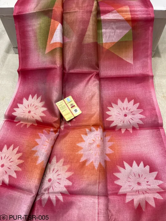Post image https://chat.whatsapp.com/GBXEUtmbbyV13f2yfBVOPO
*Banarasi Pure Tassar Silk Saree with Digital Print*

*Plain Fabric With Digital Print* 

*🇨🇳CHINA TASSAR SILK*

*With Silkmark Certified*

*👉Price - 3800/-₹ Free Shipping*
