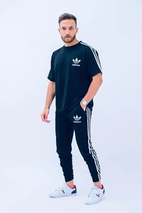 *Combo of 2 piece*
👑 *_adidas💖 _ 👑

✅ *_SIZES. :- M L XL XXL_* 

🧵🪢  *_MATERIAL :- DRY-FIT LYCR uploaded by business on 4/14/2024