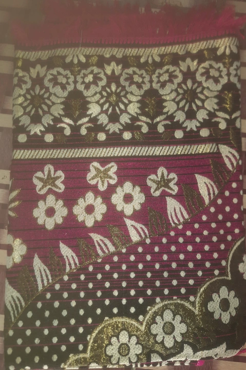 Double bed carpet 6/9 uploaded by Kanha textile agency on 4/14/2024