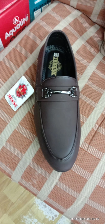 Product uploaded by Shyam foot wear co on 4/16/2024