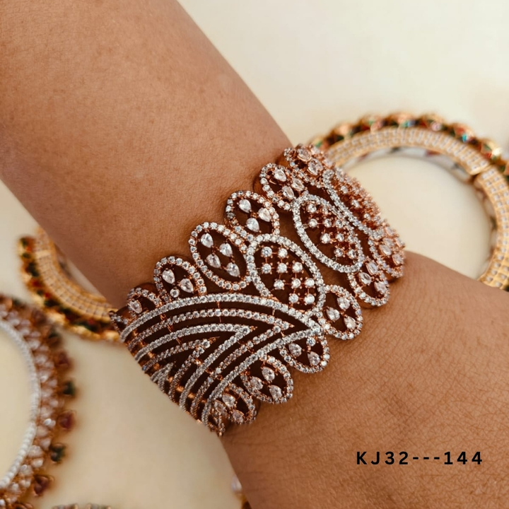 Premium quality Cubic zirconia Bracelet  uploaded by CULTURE on 4/16/2024