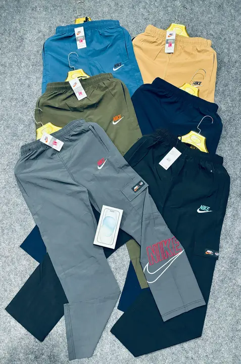 Post image BRAND: NIKE
FABRIC : JORDAN CRUSH
3 POCKET
EMBROIDERY ARTICLE 
QUALITY FABRIC 
SIZE :  L XL XXL
COLOR: 6
18 PIECES SET 
MOQ: 36 PCS
LIMITED STOCK