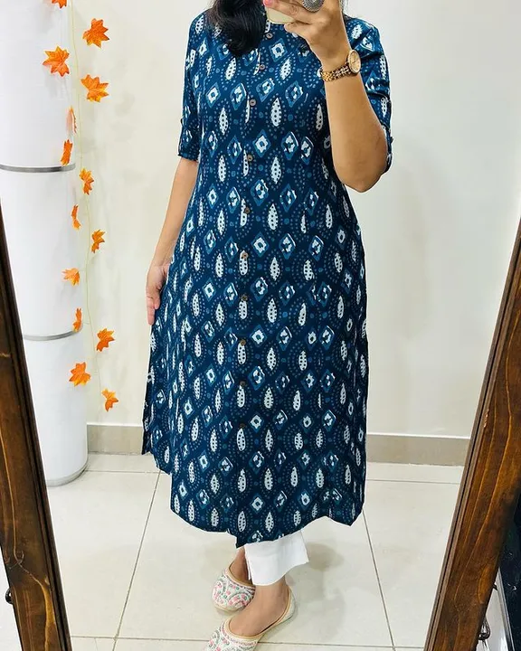 Post image *New launch*

Enjoy your Summer with our amazing Rayon kurti pant 🥰* 

 Stylish cord sets for this Summer which gives you a cool n stylish look* 

 Very comfortable  and classy* 

Size-M.38),L(40),XL(42)     XXL(44),

*Fabric - Rayon 🥳*
    *.
*Colour -*BLUE*

*Price - *550 free ship**

*Ready to dispatch✈️✈️*