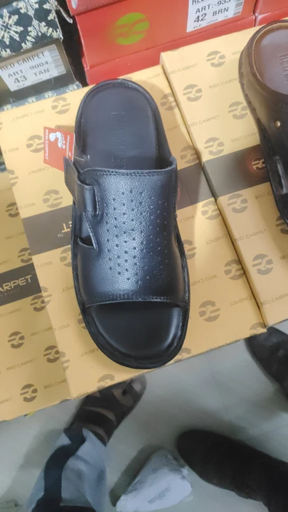 Product uploaded by Sohail footwear on 4/23/2024
