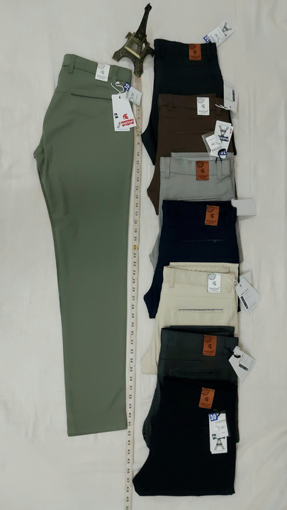 Post image Premium quality straight fit trouser pant 
Available 
Only for bulk order
Dm for price 
Or WhatsApp 9044073016