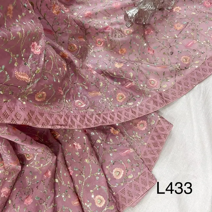Bridal Fancy saree  uploaded by Qatar Saree 🥻  on 4/23/2024