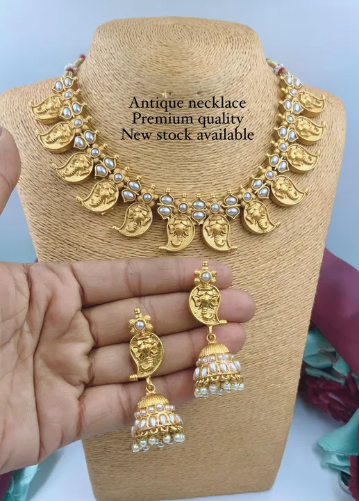 https://chat.whatsapp.com/Kxs4iVTaFjg1FGgn4AW2fN

Wholeseller jewelry 
👍Shipping- extra
😀With insu uploaded by Patel art jewellery mumbai on 4/24/2024