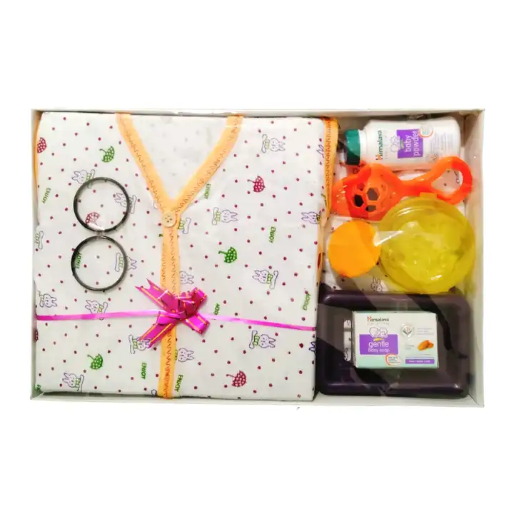 Infants baby gift set  uploaded by Tanvi enterprises on 4/24/2024