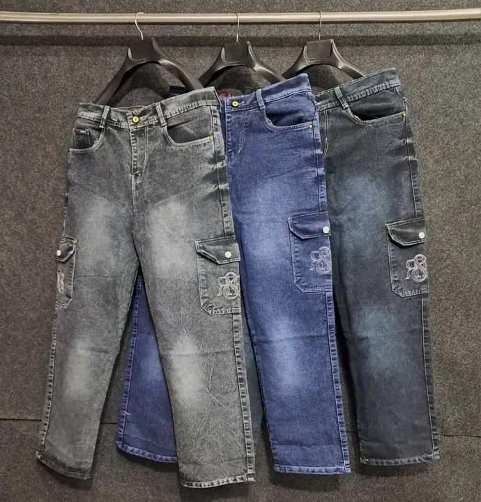 Straight 6 pocket jeans  uploaded by kanishk fashions on 4/25/2024
