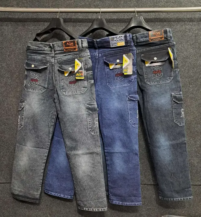 Straight 6 pocket jeans  uploaded by kanishk fashions on 4/25/2024